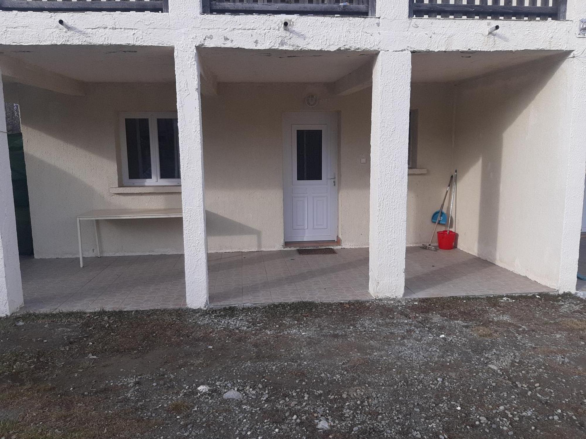 Gogo Location 1 Apartment Forest-Saint-Julien ภายนอก รูปภาพ