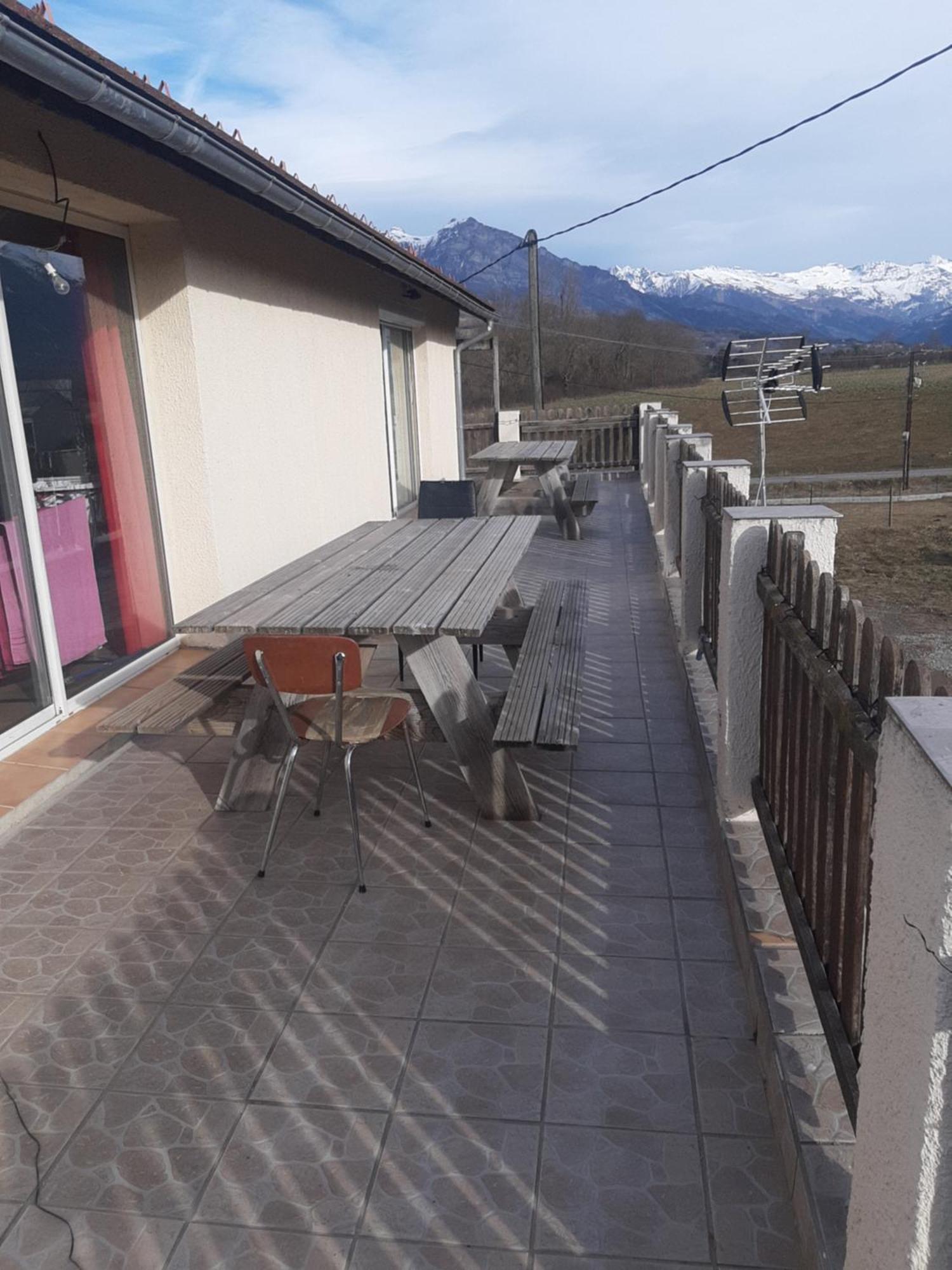 Gogo Location 1 Apartment Forest-Saint-Julien ภายนอก รูปภาพ