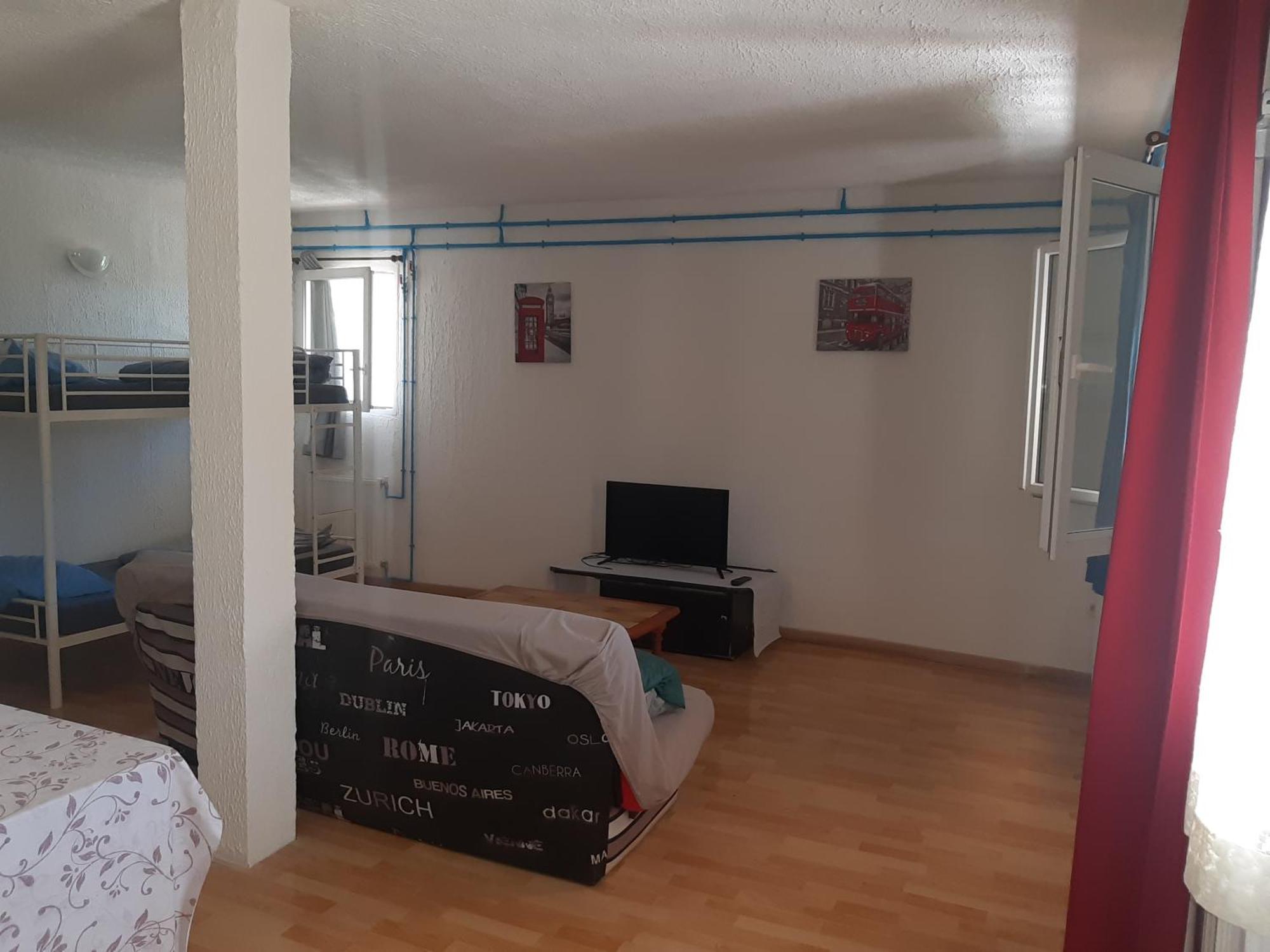 Gogo Location 1 Apartment Forest-Saint-Julien ภายนอก รูปภาพ